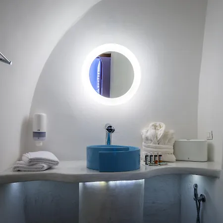 Elite Luxury Oia