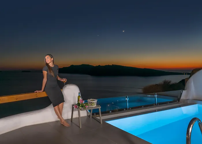 Elite Luxury فندق أويا