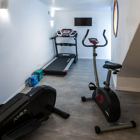 Elite Luxury מלון 5*