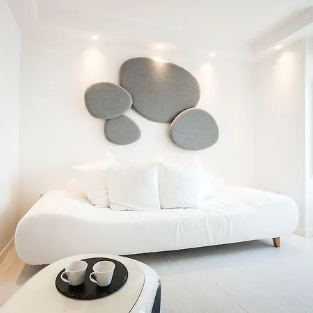Elite Luxury