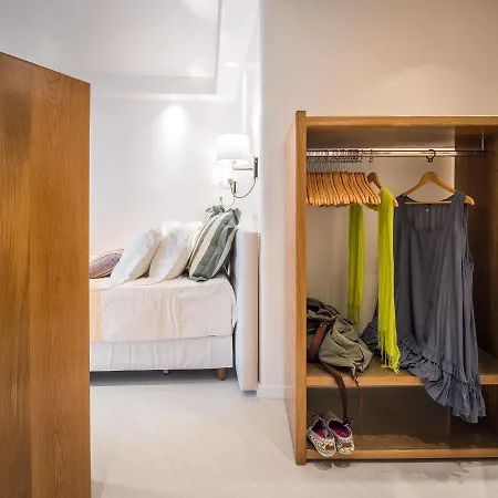 Elite Luxury מלון