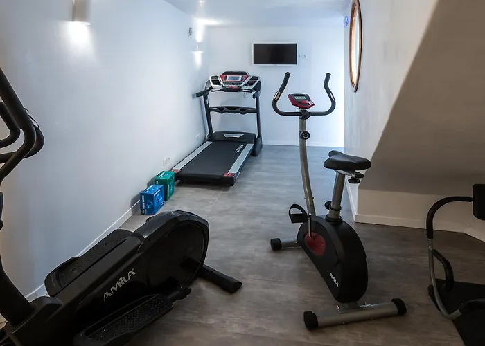 Elite Luxury Hotell 5*